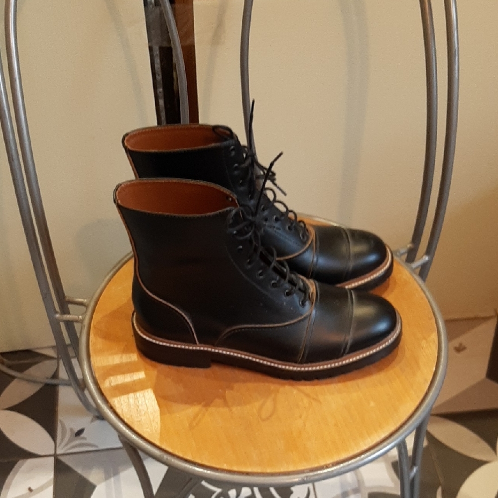 Gabriela HEARST OCHS LACE UP BLACK LEATHER BOOTS 37 CAP TOE ITALY BEIGE TRIM